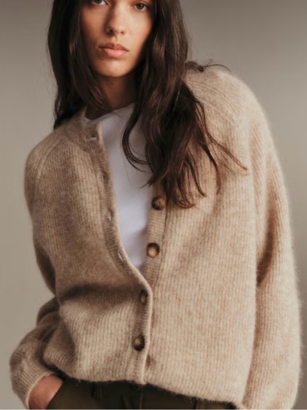 Sezane Othello Cardigan Sweater (Light beige)